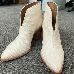 Kaanas bootie - bellone ivory. 8
